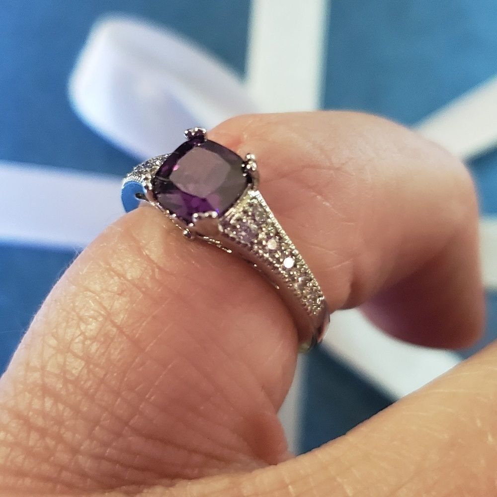 Simulated Amethyst Ring  - Picture 6 of 8